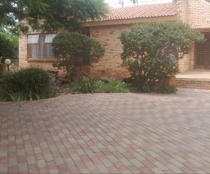 3 Bedroom Property for Sale in Lethlabile North West